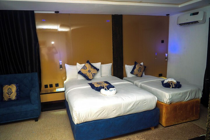 Room 38 of 51