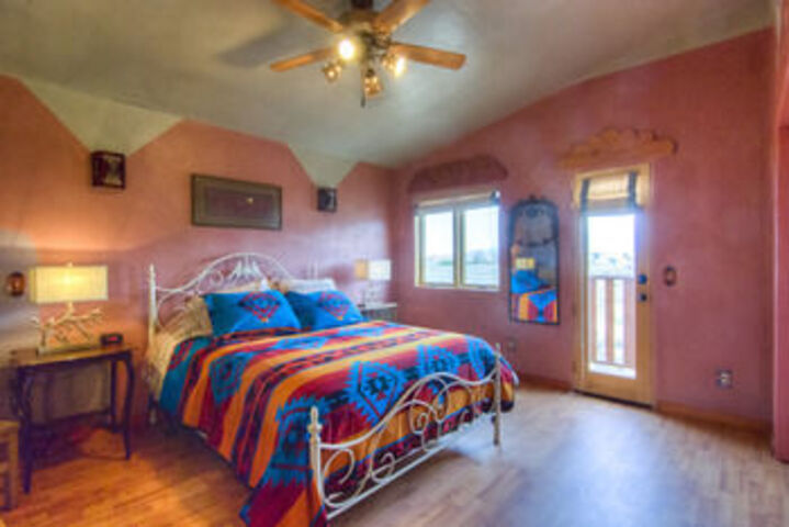 Room 4 of 22