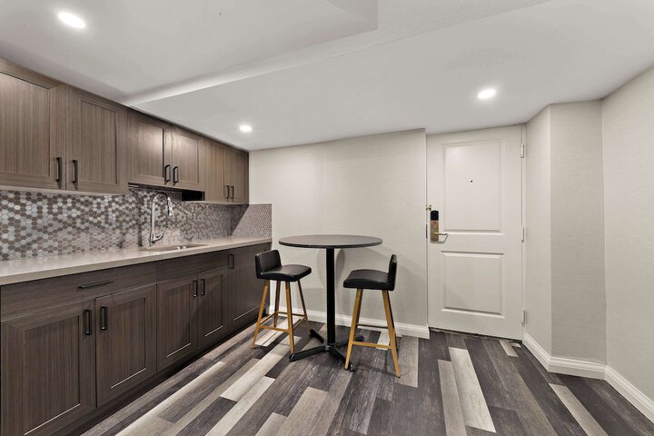 Private kitchenette