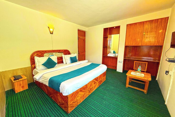 Room 30 of 40