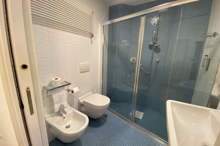 Room 130 of 180