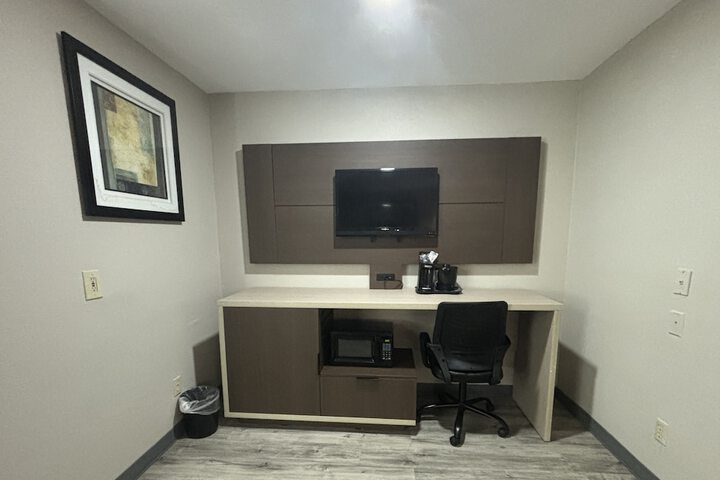 Room 12 of 49