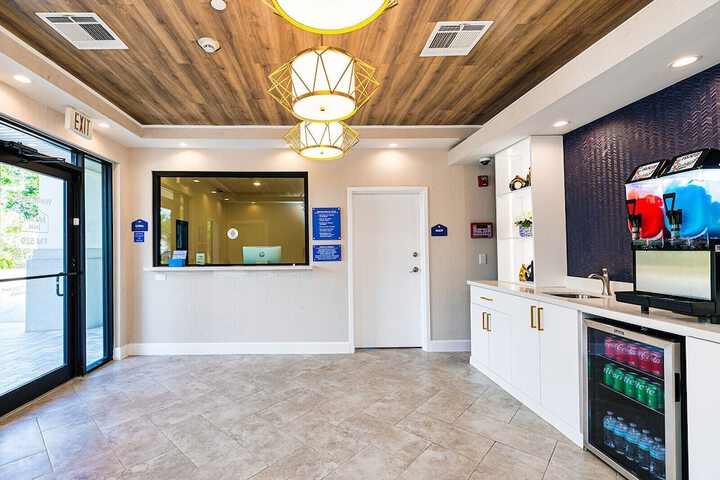 Hotel Interior 3 of 15