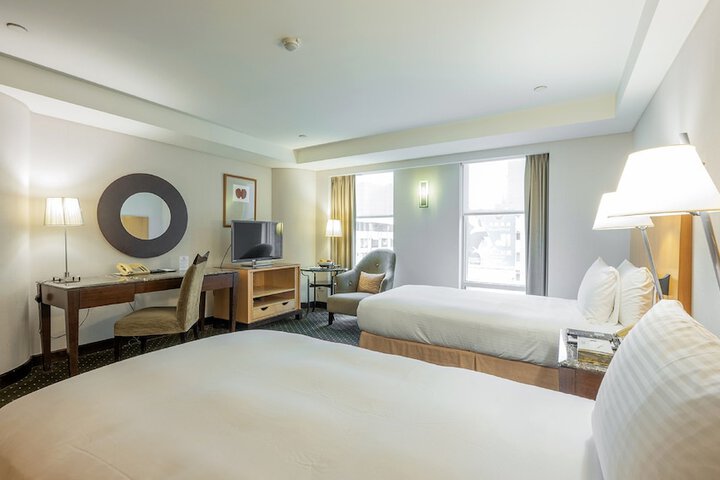 Room 30 of 137