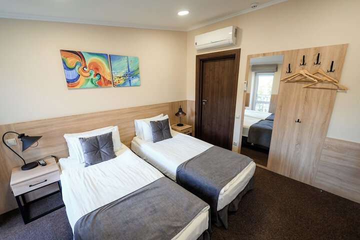 Room 20 of 65