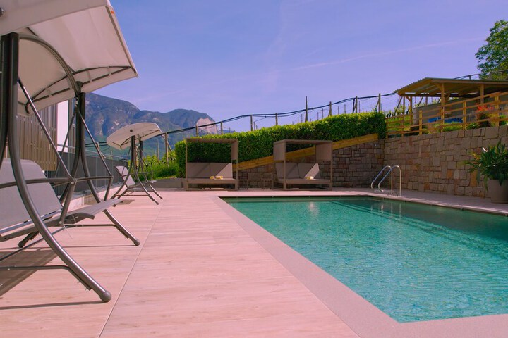 Terrace/Patio 171 of 172