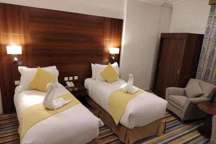 Room 6 of 23