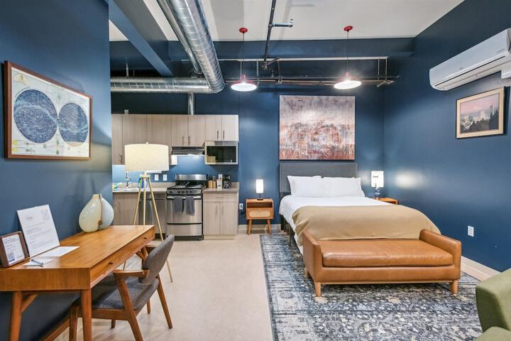 Room 37 of 117