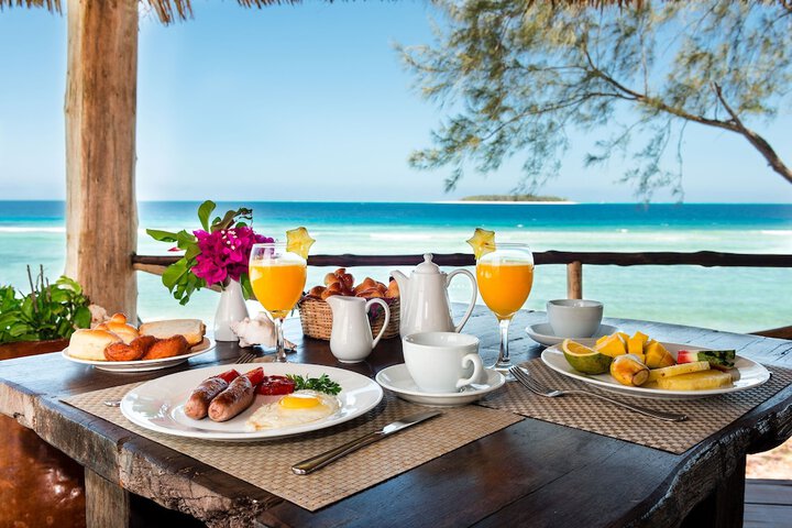 Breakfast/Coffee Service 66 of 84