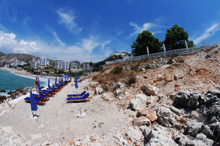 Beach 65 of 86