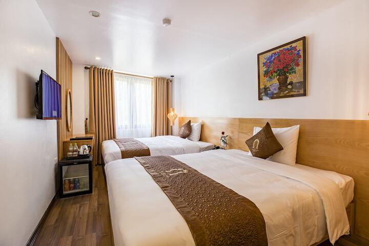 Room 34 of 43