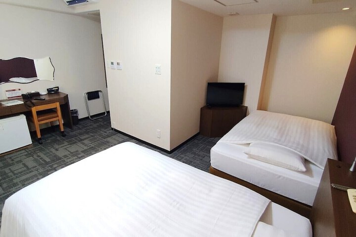 Room 17 of 69