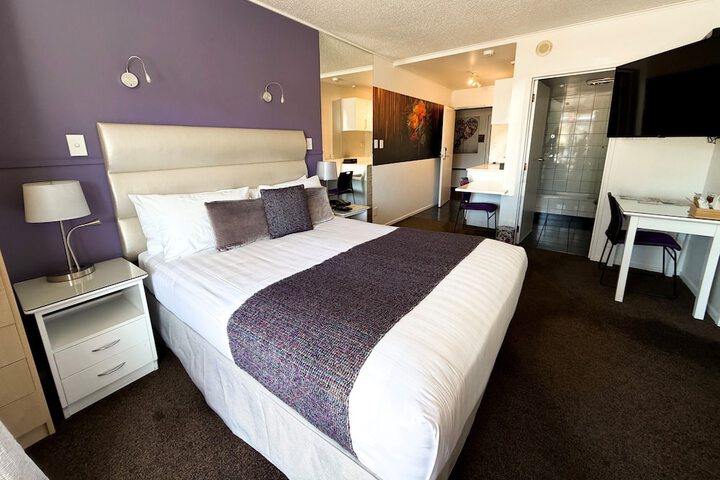 Room 45 of 115
