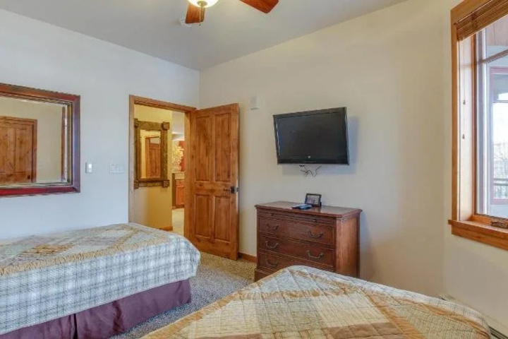 Room 3 of 29