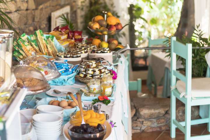 Breakfast buffet