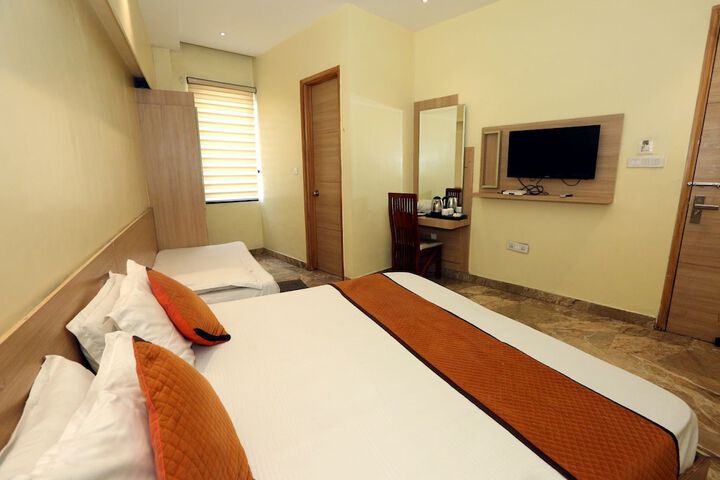 Room 8 of 23