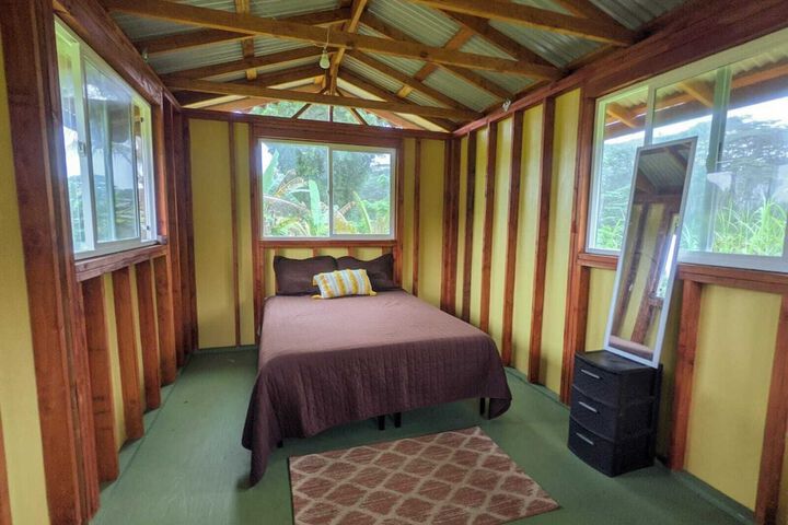 Room 18 of 61