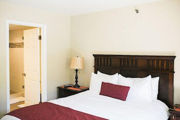 Room 34 of 36