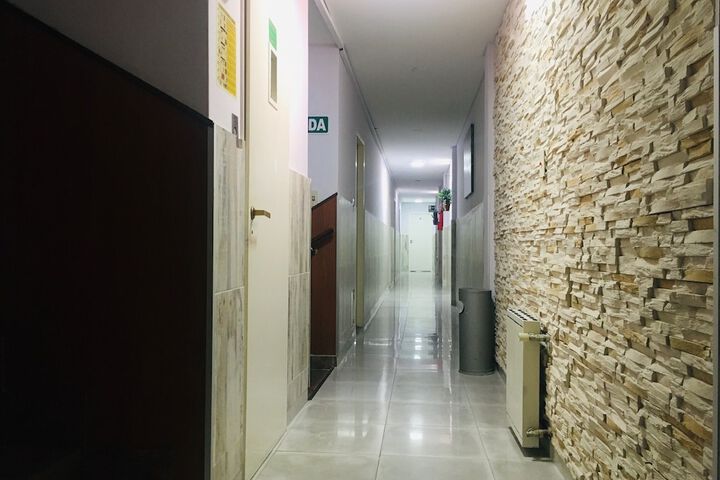 Ballroom/Hall 26 of 48