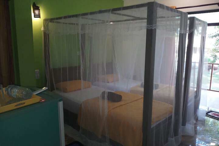 Room 12 of 51