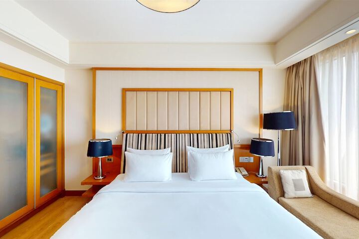Room 20 of 116