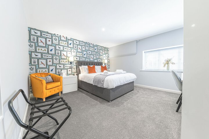 Room 12 of 52