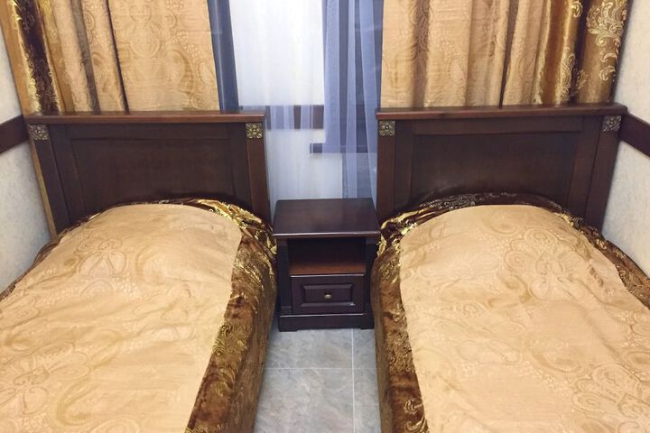 Room 19 of 25
