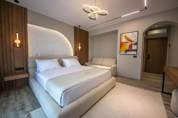 Room 40 of 93