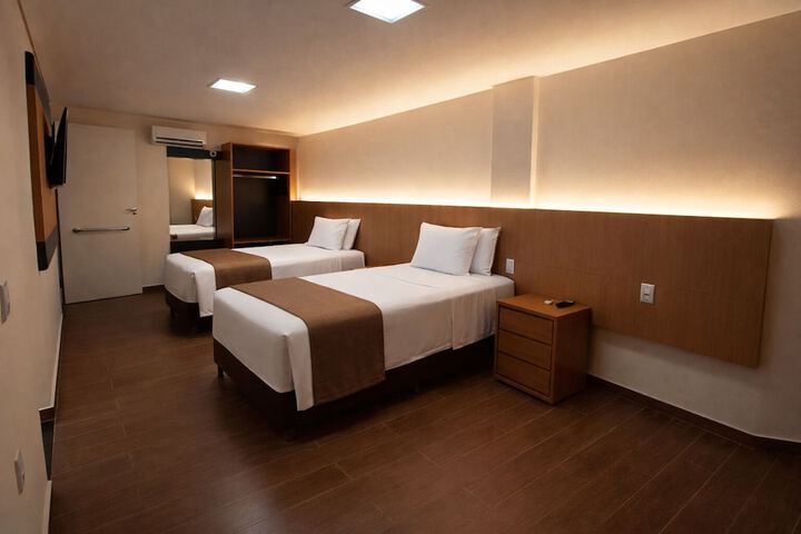 Room 12 of 31