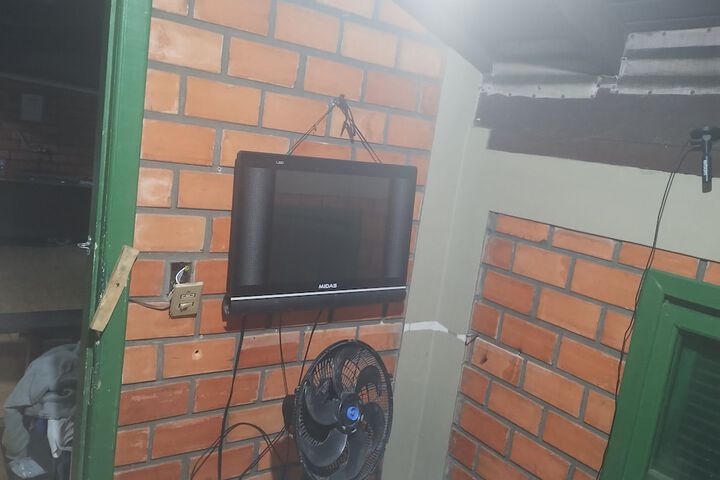 Room 2 of 15