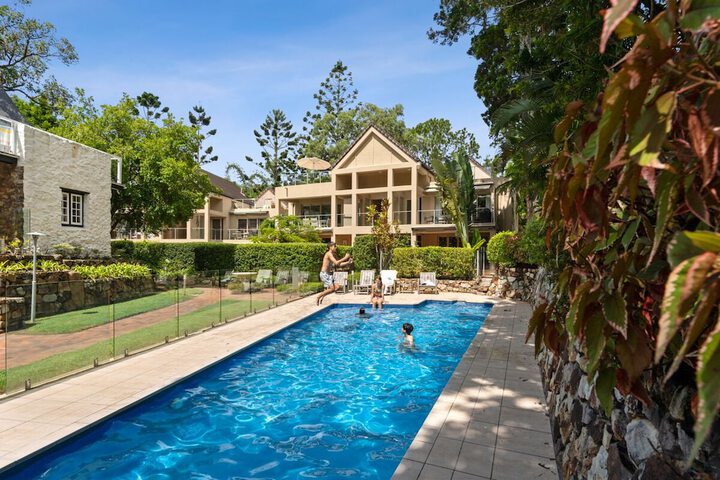 Pool 66 of 87