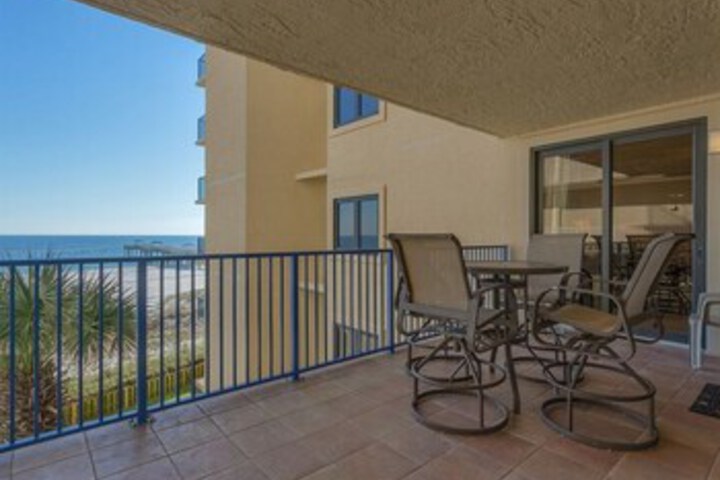Terrace/Patio 5 of 148