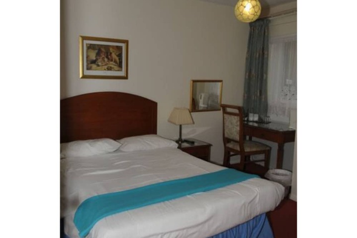Room 3 of 39