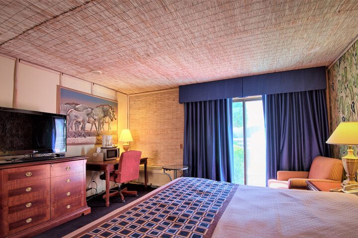 1 King Bed (38 of 80)