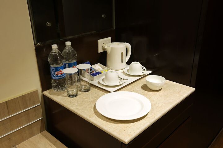 Breakfast/Coffee Service 15 of 52