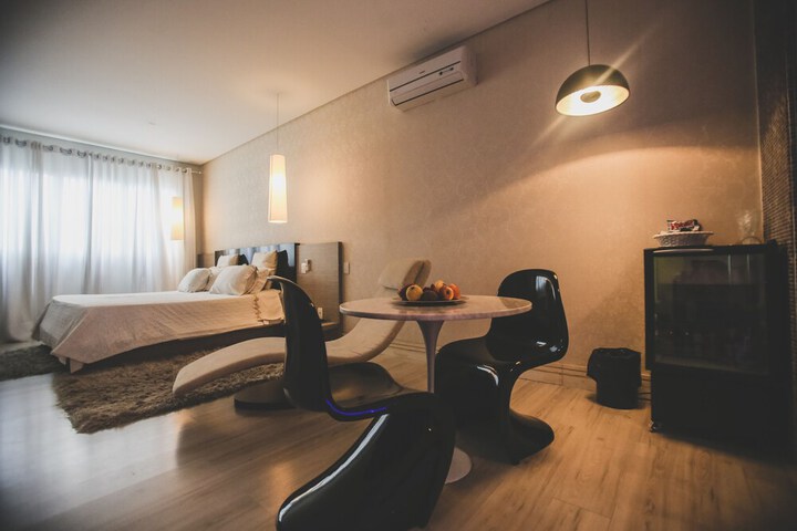 Room 14 of 87