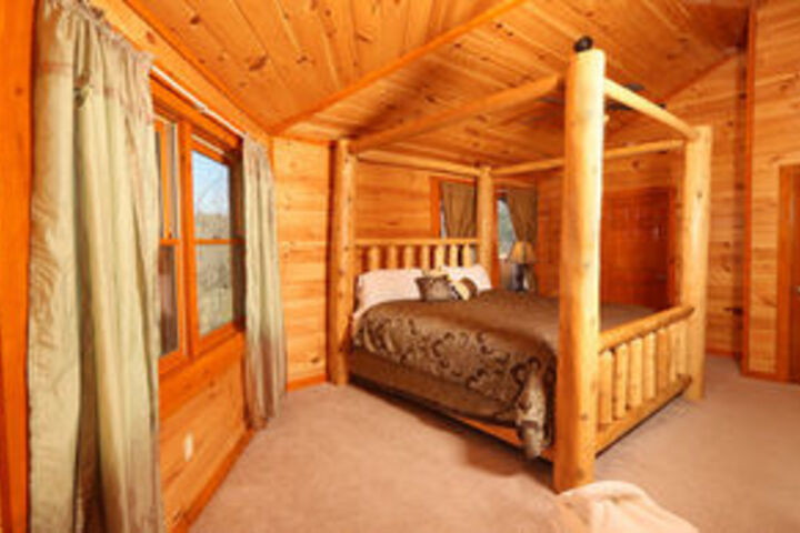Room 7 of 15