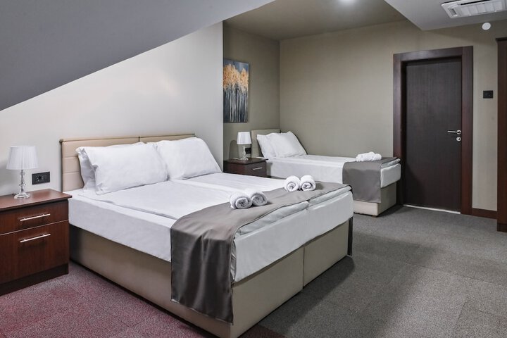 Room 8 of 55