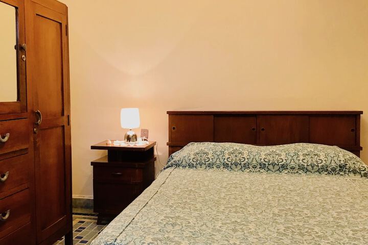 Room 5 of 31