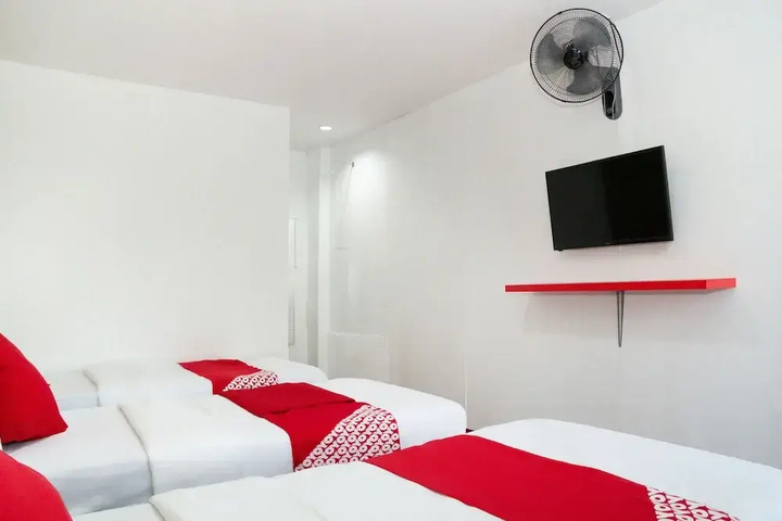 Room 3 of 11