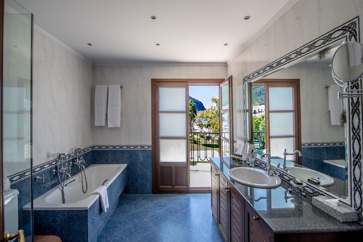 Bathroom Vanities