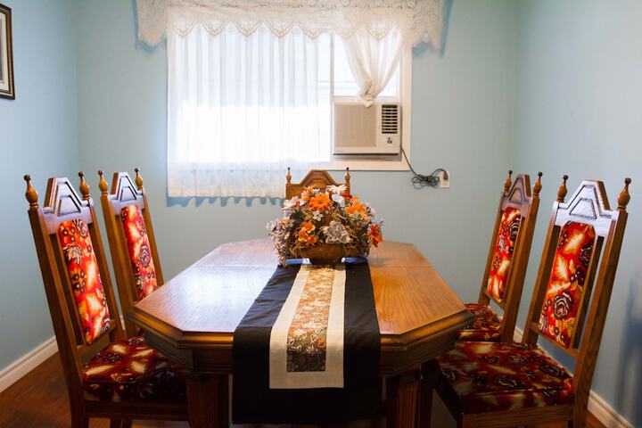 Room 42 of 80