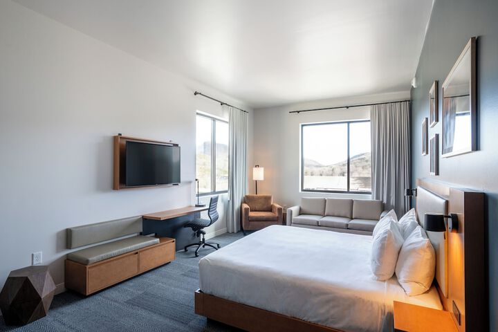 Room 11 of 49
