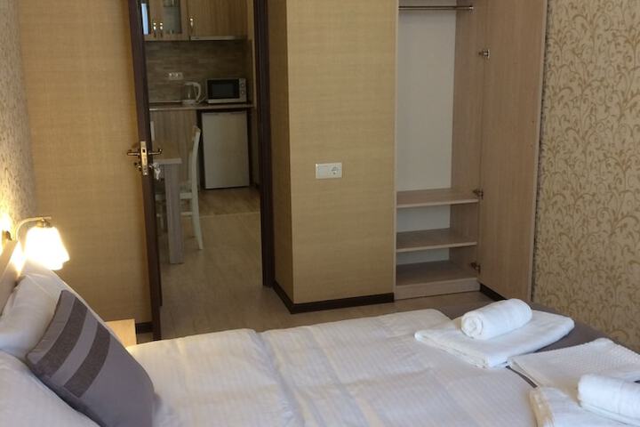 Room 4 of 57