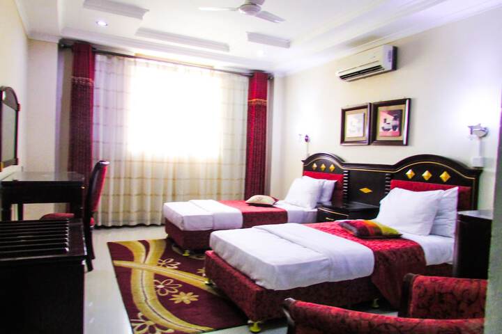Room 7 of 54