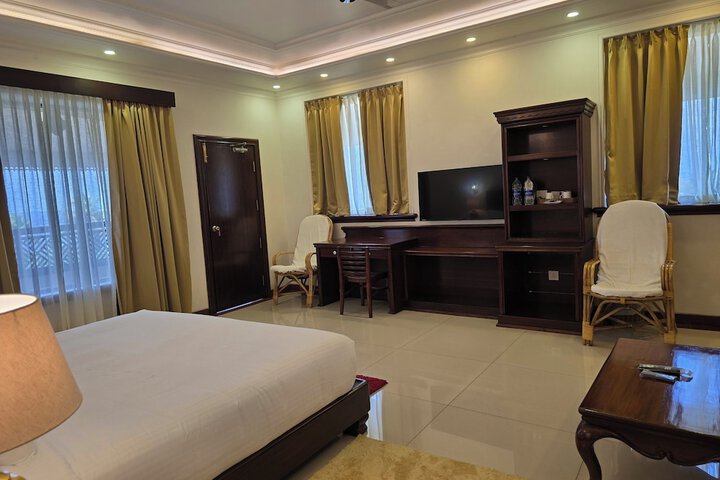 Room 14 of 49