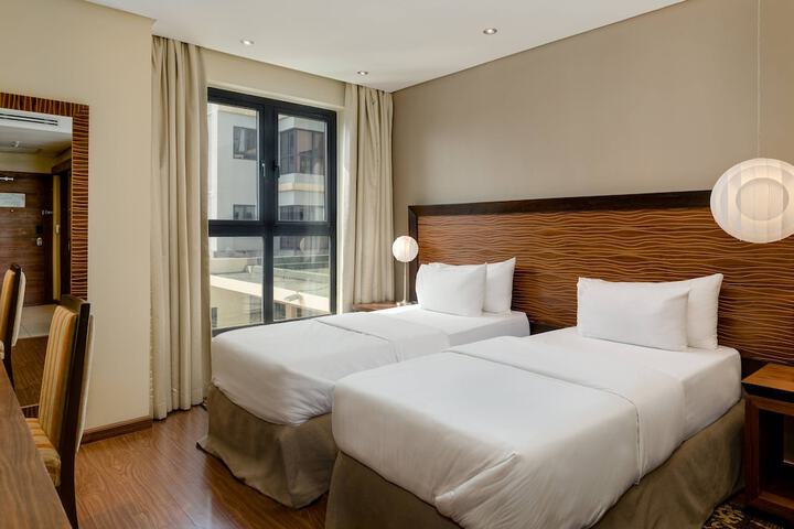 Room 18 of 60