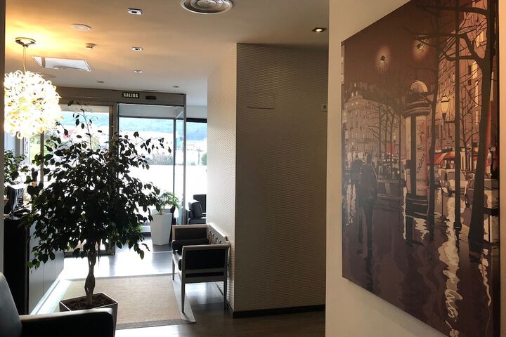 Guest Lobby