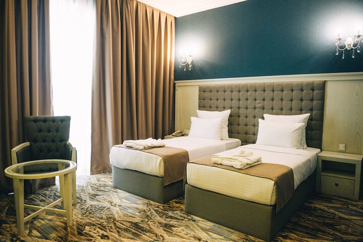 Room 8 of 41