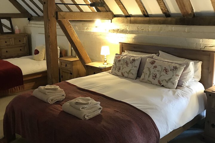Room 2 of 31